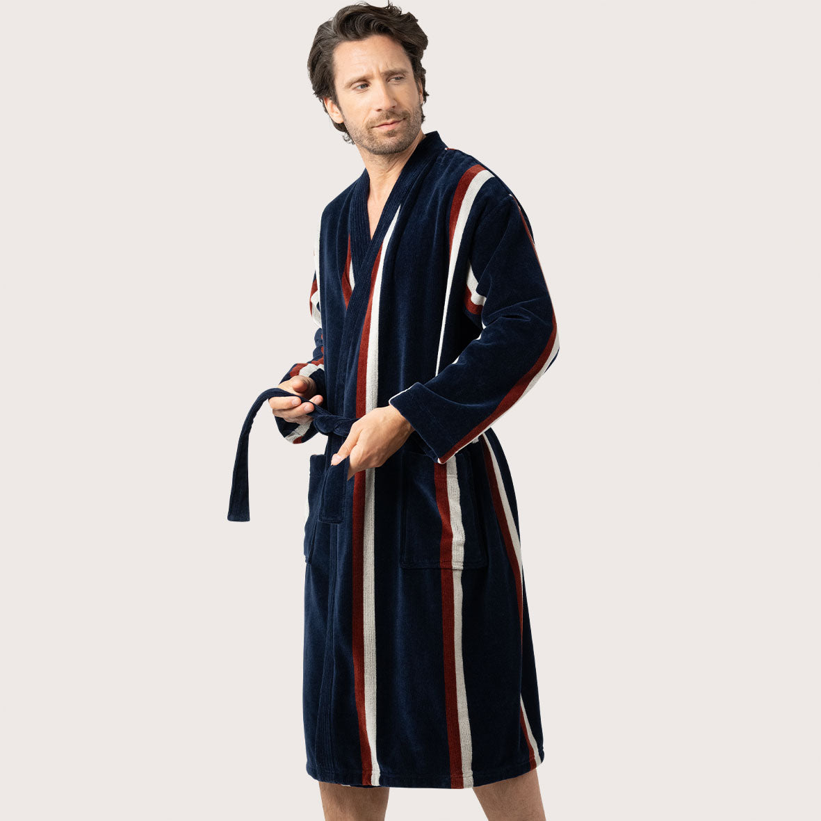 s/files/1/0779/5290/9647/files/07U46_9781_S4.jpg?v=1748453354