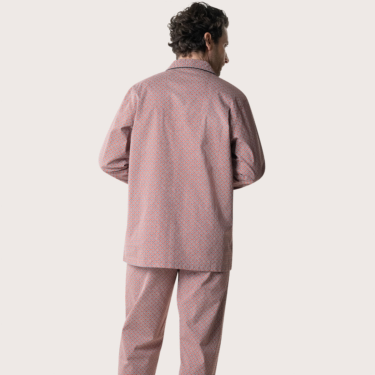 s/files/1/0779/5290/9647/files/07V26_7980_S6_0d5a77a3-604a-48f1-80c2-c6b1f2b2b5b3.jpg?v=1748452241