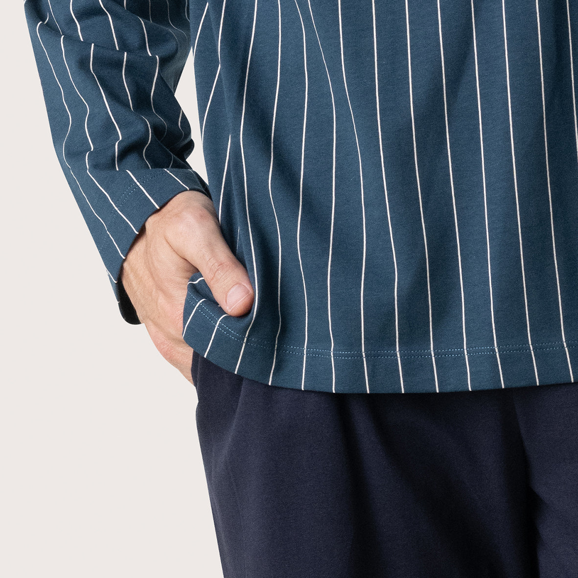 s/files/1/0779/5290/9647/files/0LU25_7439_S9.jpg?v=1767110952