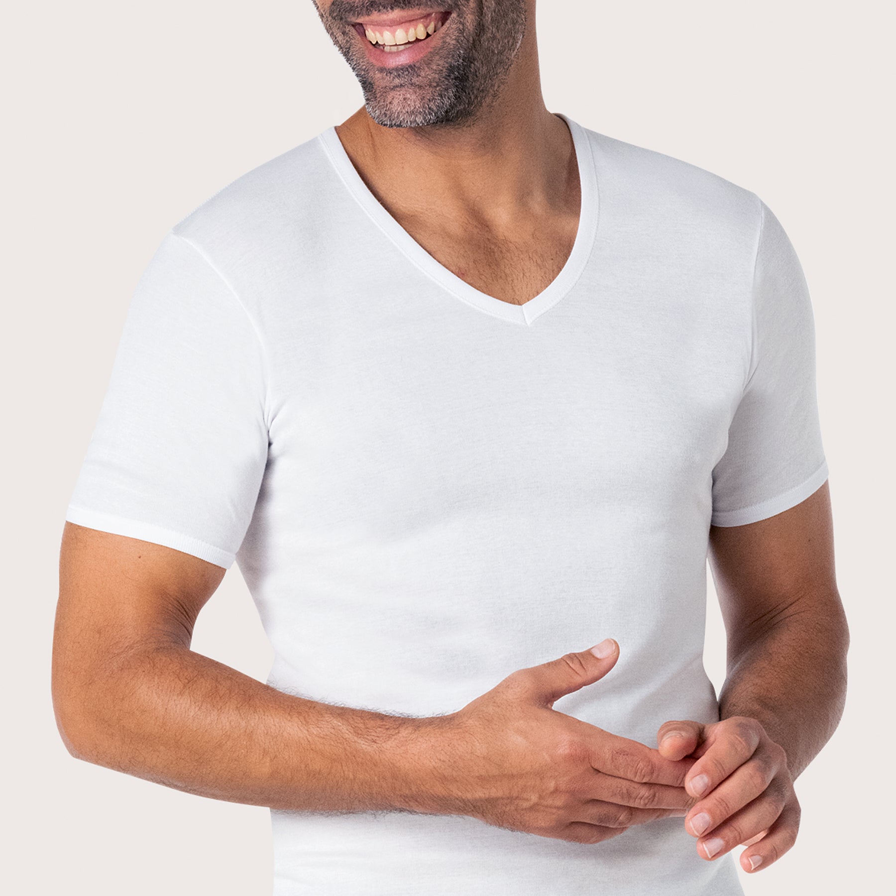 Tee-shirt col V manches courtes homme Pur coton Premium Fait en France Eminence.