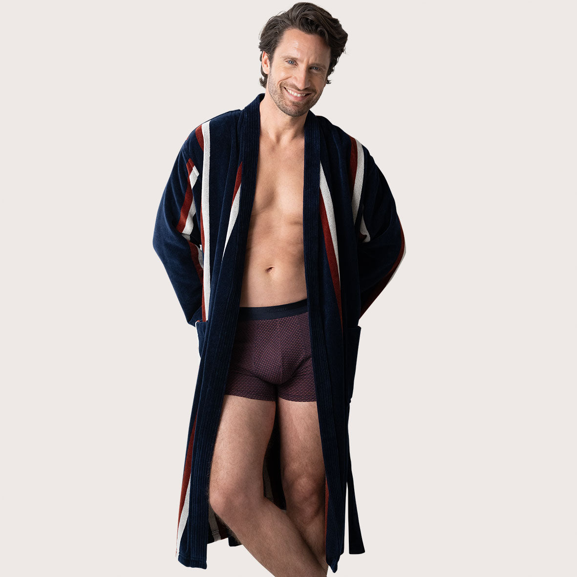 s/files/1/0779/5290/9647/files/07U46_9781_S8.jpg?v=1748453355